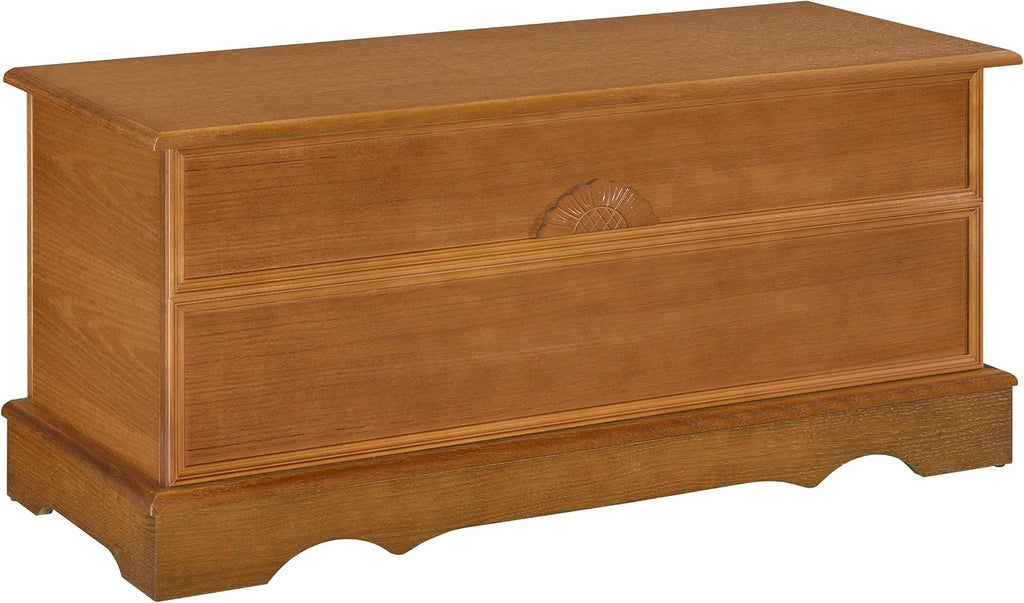 Honey Traditional Cedar Wood Bedroom Storage Chest
