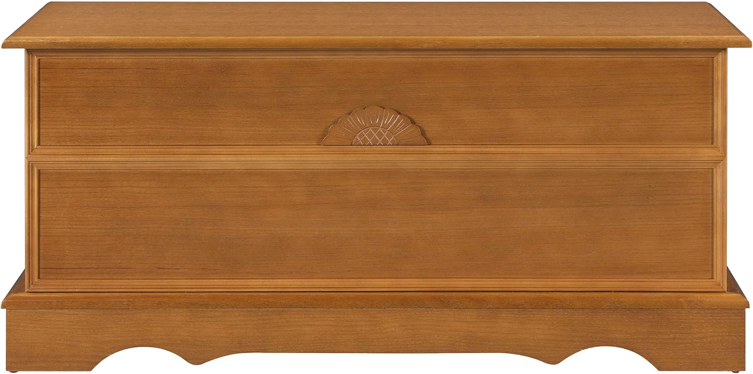 Honey Traditional Cedar Wood Bedroom Storage Chest